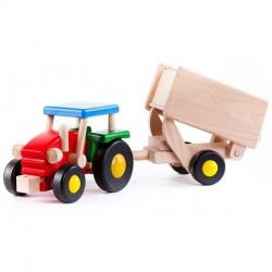 Holzfahrzeug: Traktor mit Anhänger